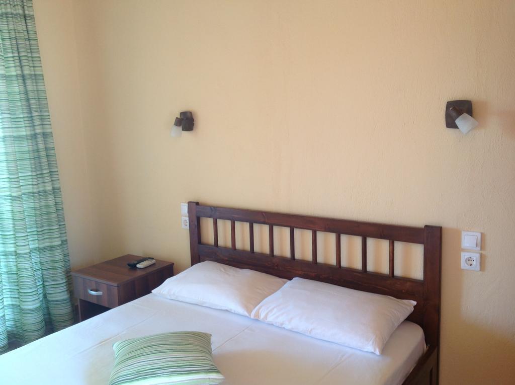 Elena Apartments Nikiti  Esterno foto