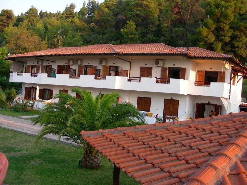 Elena Apartments Nikiti  Esterno foto